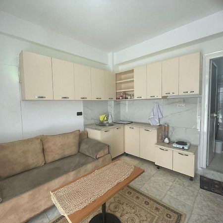 Apartament Tirana Exterior foto